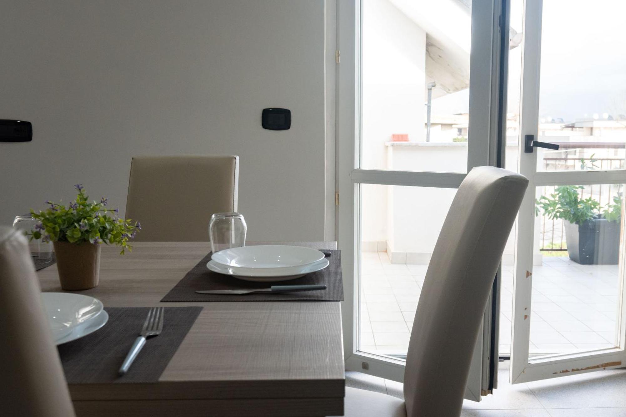 Strategic Apartment With Terrace - Nola Εξωτερικό φωτογραφία